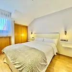 Hotel Diró 3*
