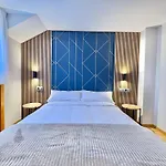 Hotel Diró Ávila
