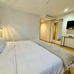 Diró Hotel 3*
