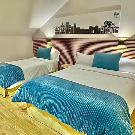 Hotell Diro Ávila