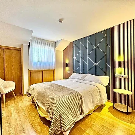 Hotell Diro Ávila